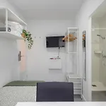 Coliving Mol-terrace, En-suite Bathroom, Fridge & Tv