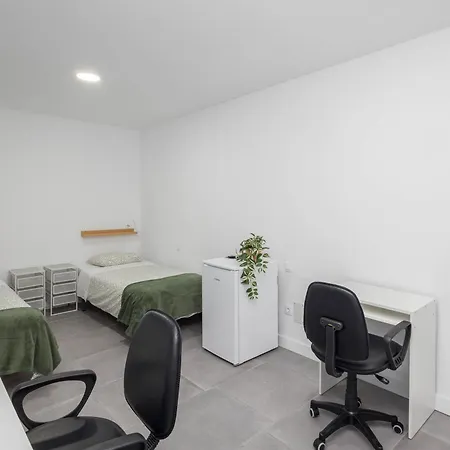 Coliving Mol-terrace, En-suite Bathroom, Fridge & Tv *