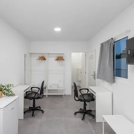 Casa de hóspedes Coliving Mol-terrace, En-suite Bathroom, Fridge & Tv Las Palmas de Gran Canárias