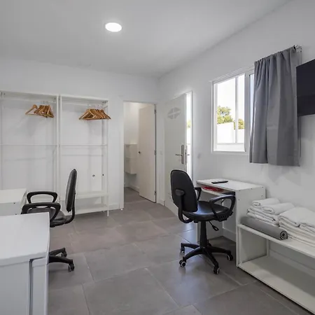 Casa de hóspedes Coliving Mol-terrace, En-suite Bathroom, Fridge & Tv Las Palmas de Gran Canárias