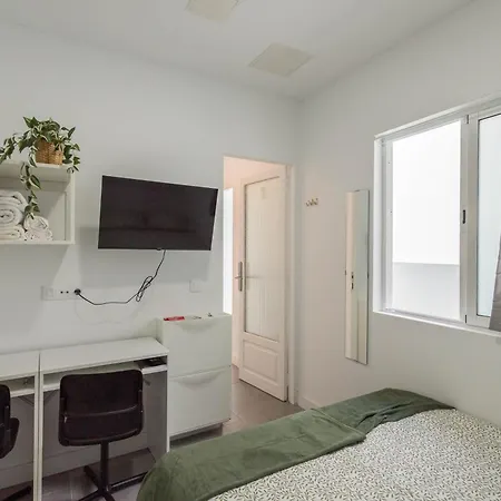 Coliving Mol-terrace, En-suite Bathroom, Fridge & Tv Affittacamere