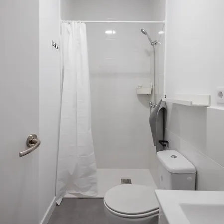 Coliving Mol-terrace, En-suite Bathroom, Fridge & Tv *