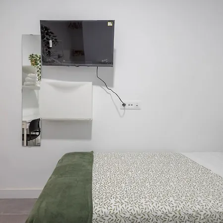 Coliving Mol-terrace, En-suite Bathroom, Fridge & Tv *