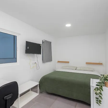 Guest house Mol-terrace, En-suite Bathroom, Fridge & Tv 3*