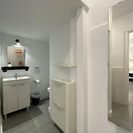Mol-terrace, En-suite Bathroom, Fridge & Tv Las Palmas de Gran Canaria