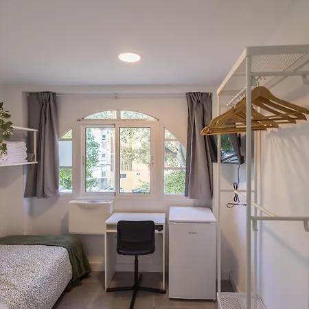 Mol-terrace, En-suite Bathroom, Fridge & Tv 3*