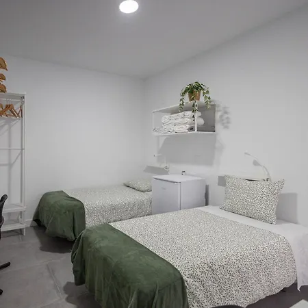 Mol-terrace, En-suite Bathroom, Fridge & Tv 3*