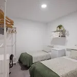 Casa de hóspedes Coliving Mol-terrace, En-suite Bathroom, Fridge & Tv Las Palmas de Gran Canárias